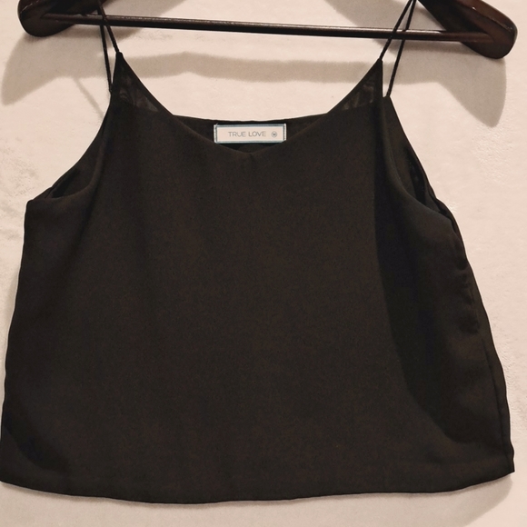 27. Cropped  True Love chiffon tank - Picture 1 of 6